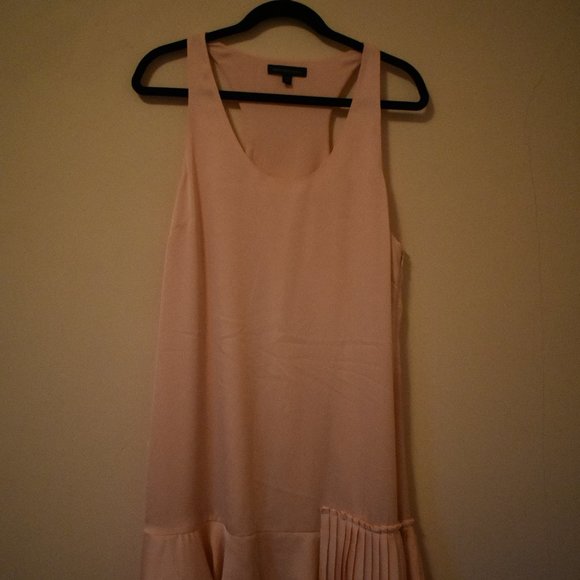 Light Pink Ruffled Dress - Picture 2 of 3